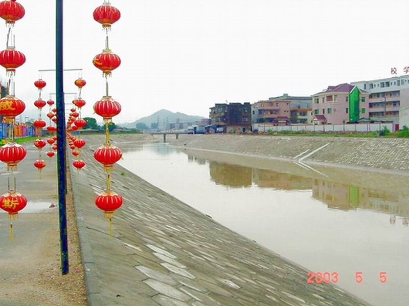 龙岗区坪山河河道景观